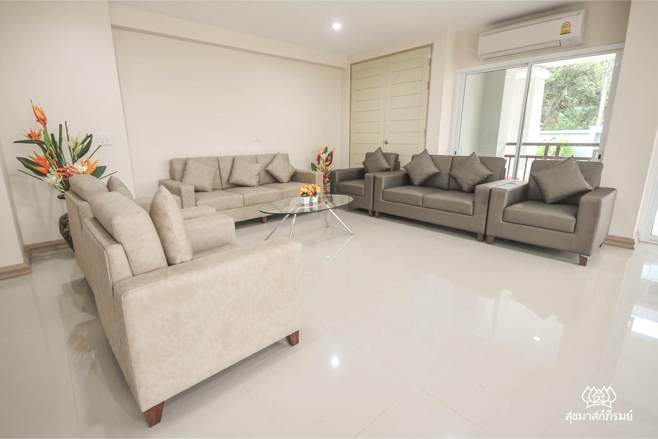 Hotel Sukkhamas Pirom Nakhonratchasima Exteriér fotografie
